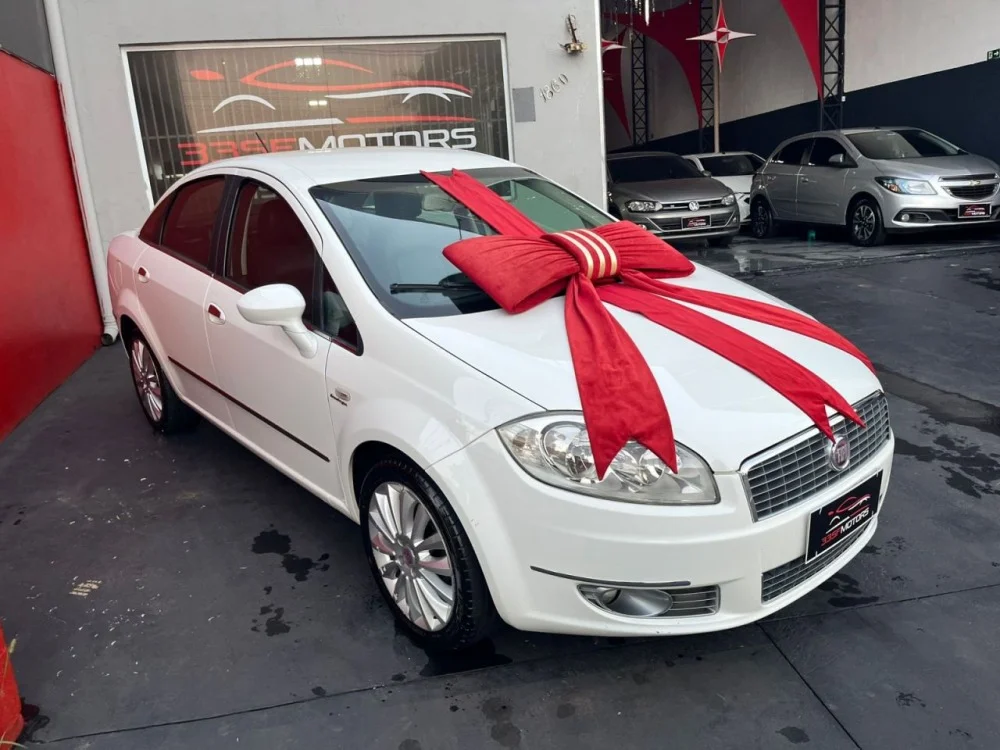 Fiat LINEA ABSOLUTE 1.9/1.8 Flex Dualogic 4p