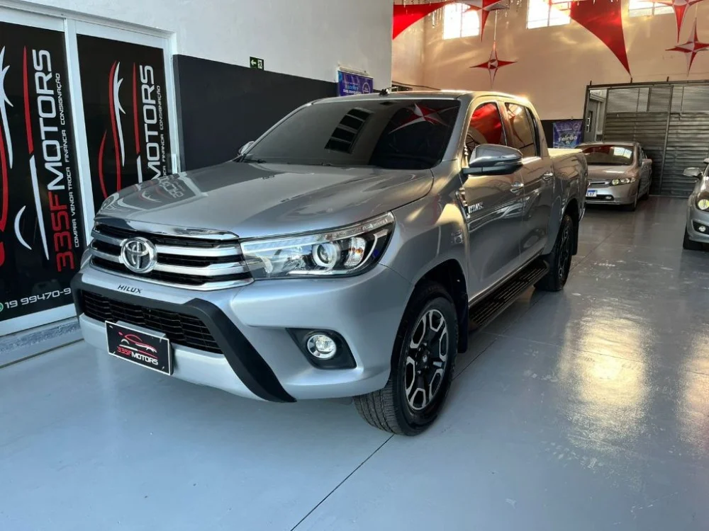 Toyota Hilux CD SRX 4x4 2.8 TDI 16V Diesel Aut.