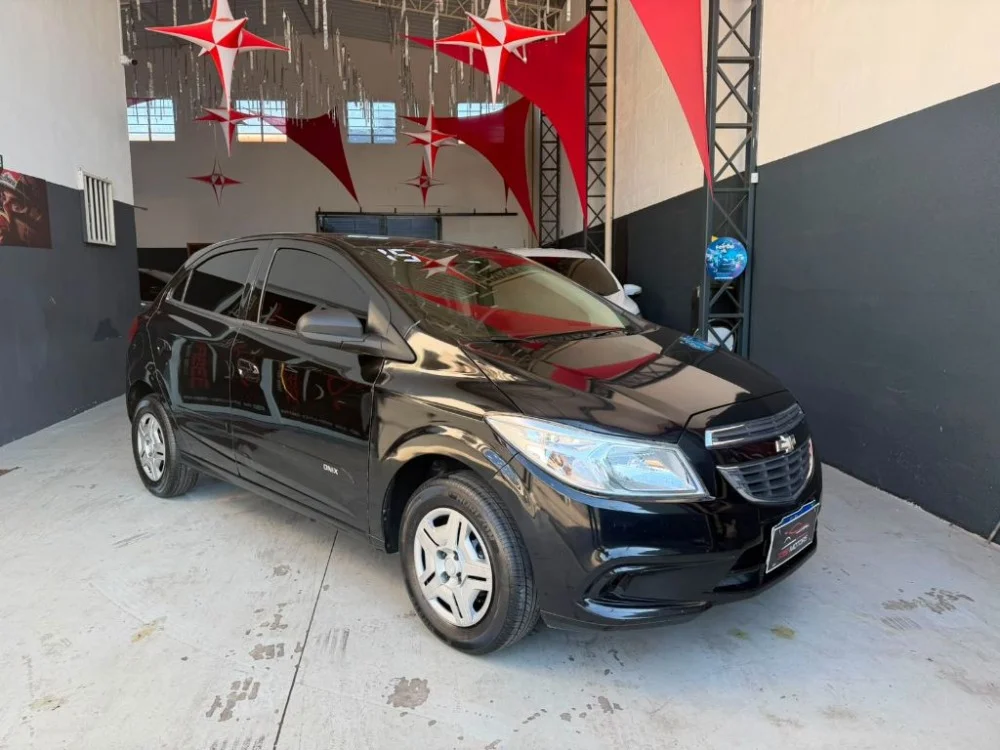 GM - Chevrolet ONIX HATCH LT 1.0 8V FlexPower 5p Mec.