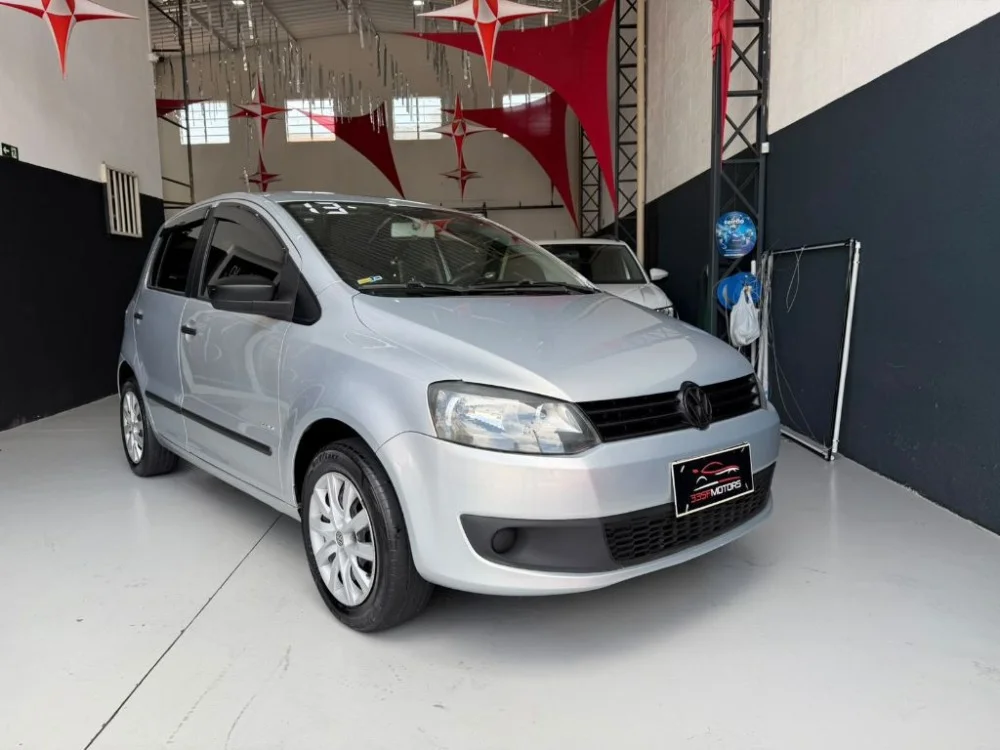VW - VolksWagen Fox 1.6 Mi Total Flex 8V 5p