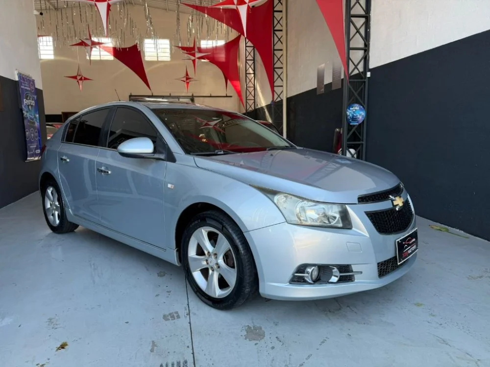 GM - Chevrolet CRUZE HB Sport LTZ 1.8 16V FlexP. 5p Aut
