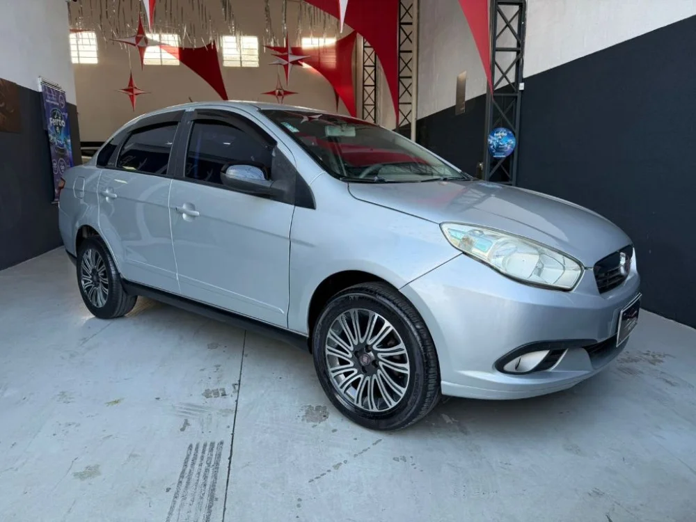 Fiat Grand Siena ESSENCE 1.6 Flex 16V