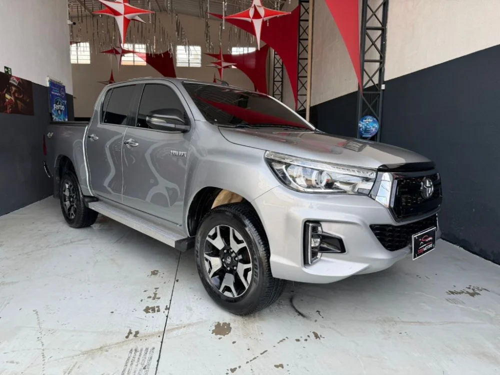Toyota Hilux CD SRX 4x4 2.8 TDI 16V Diesel Aut.